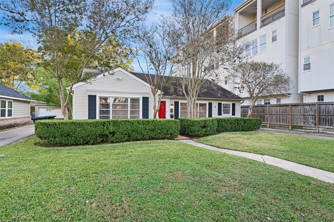 Building Photo - 2501 Dorrington St