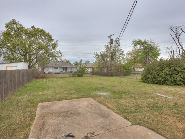 Building Photo - 4421 NW 31st St