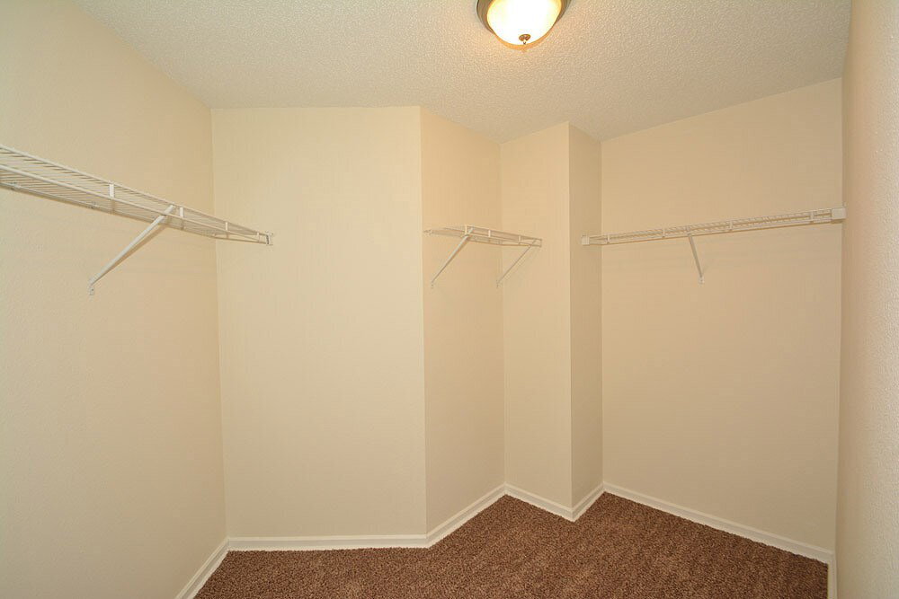 Building Photo - 10841 Zimmerman Ln