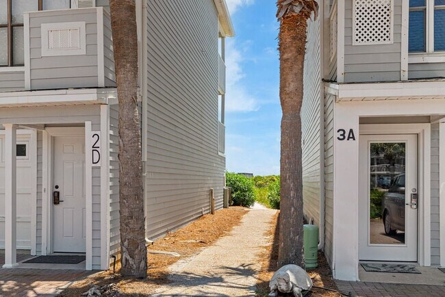 Building Photo - 100 S Spooky Ln