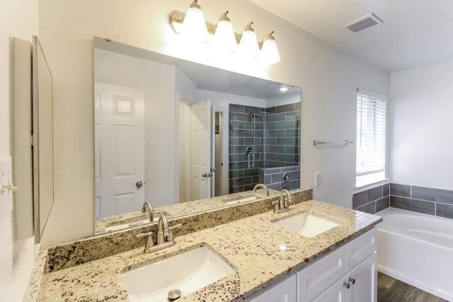 Building Photo - 2711 Eros Ln