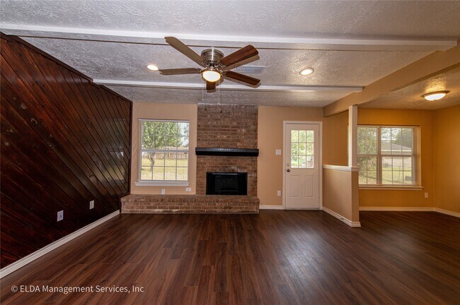 Building Photo - 12834 Timothy Dr