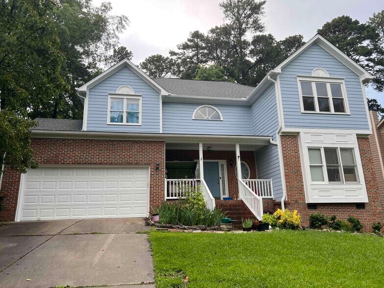 Building Photo - 110 Covington Square Dr
