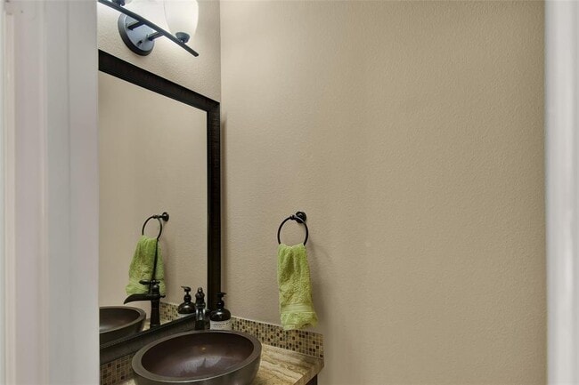 Building Photo - 16702 Radiant Lilac Trail