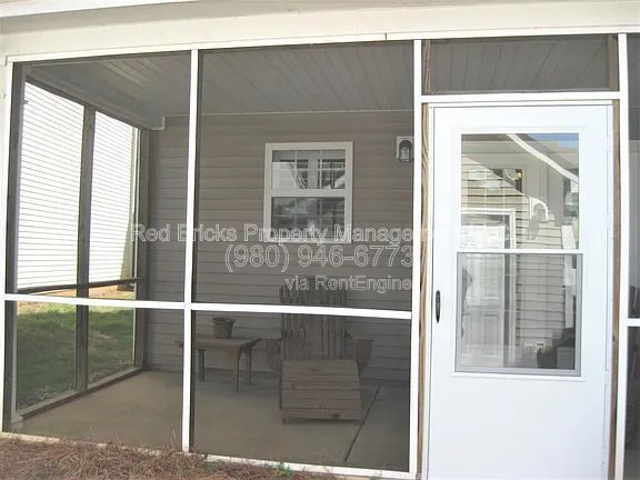 Building Photo - 13844 Cypress Woods Dr