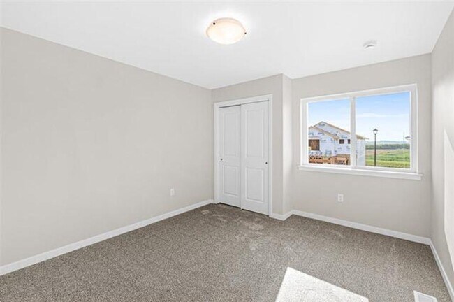 Building Photo - New Townhomes in a Convenient North Libert...