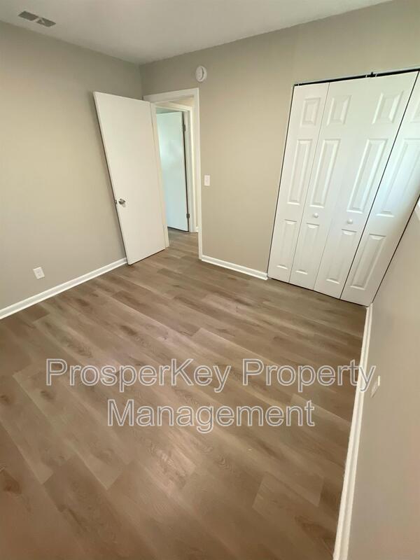 Building Photo - 941 Belvedere Dr