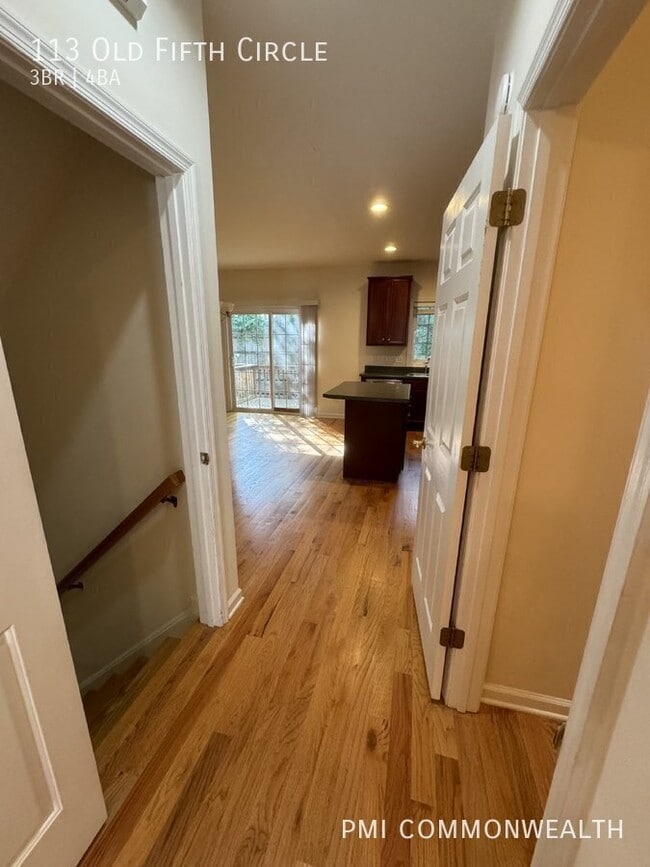 Building Photo - 113 Old Fifth Cir