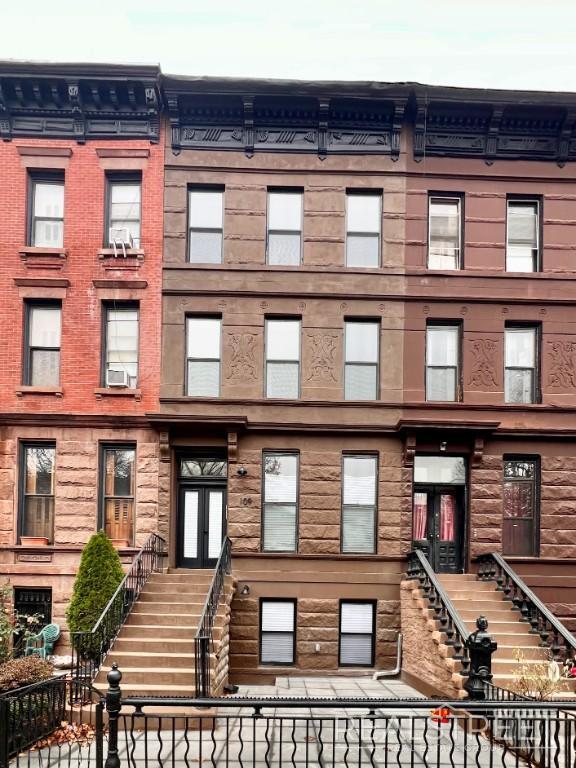 Building Photo - Decatur St