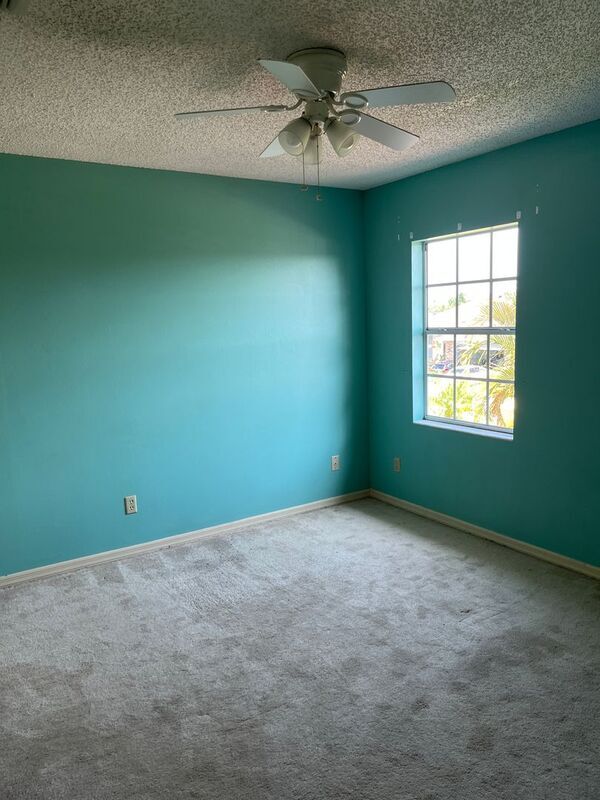 Building Photo - 3708 Molona Dr