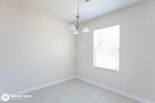 Building Photo - 4238 Kendall Farms Way