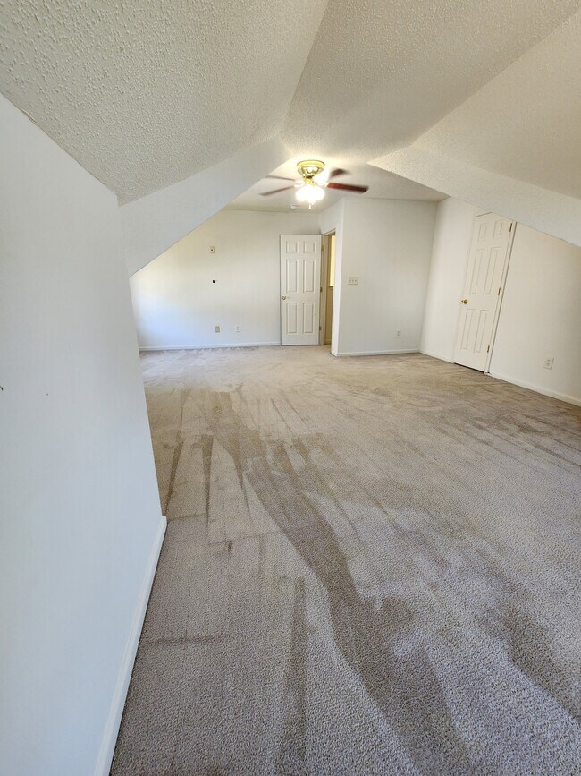 Building Photo - 276 Weatherford Way