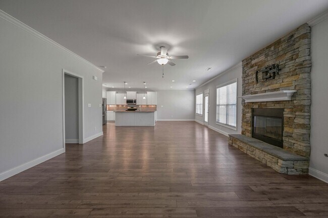 Building Photo - 4155 Sperling Dr
