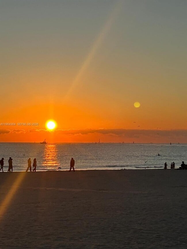 Building Photo - 801 15th St