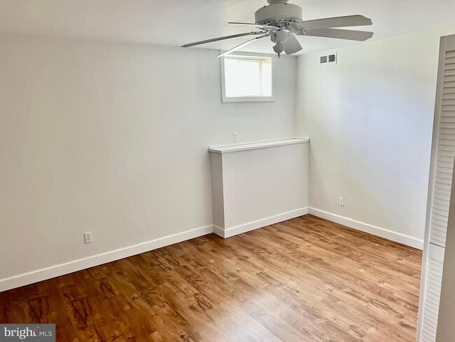 Building Photo - 80 Cardinal Forest Dr