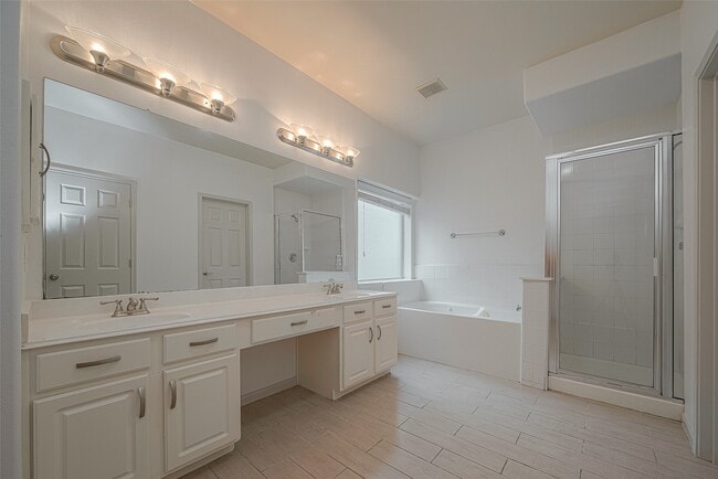 Building Photo - 10514 Eagle Nest Ct