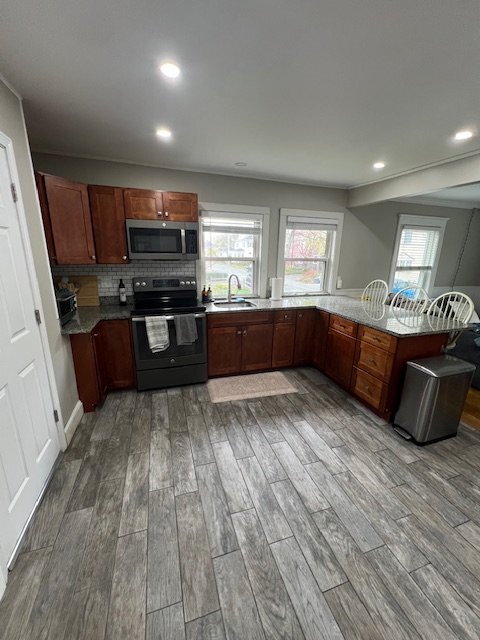 Building Photo - 23 Williams St