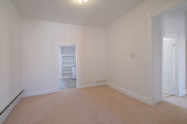 Building Photo - 2 Bedroom in Downtown Annapolis