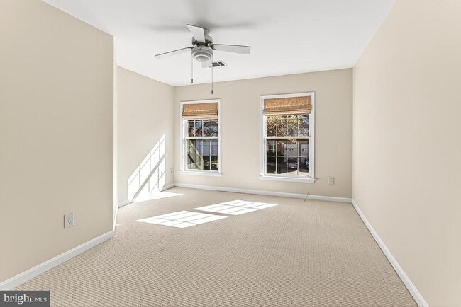 Building Photo - 47497 Saulty Dr