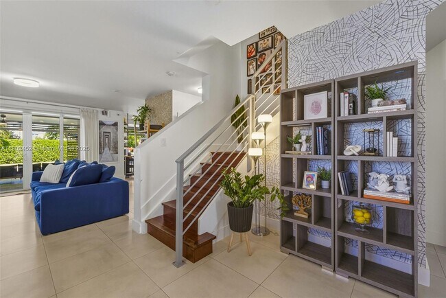 Building Photo - 10359 NW 67th Terrace