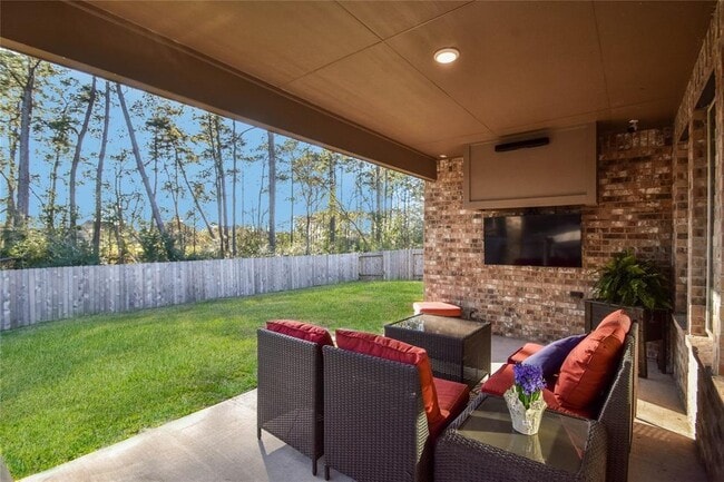 Building Photo - 18119 Humber River Ln