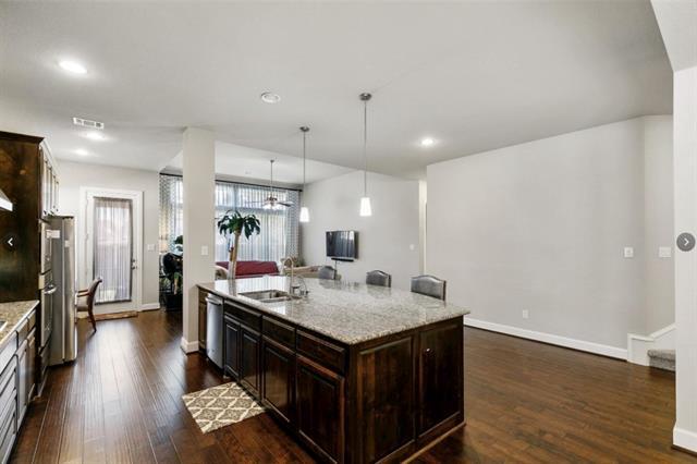 Building Photo - 7940 Southfork Bend