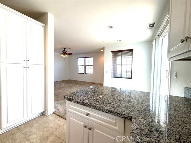 Building Photo - 8433 Floro Pl