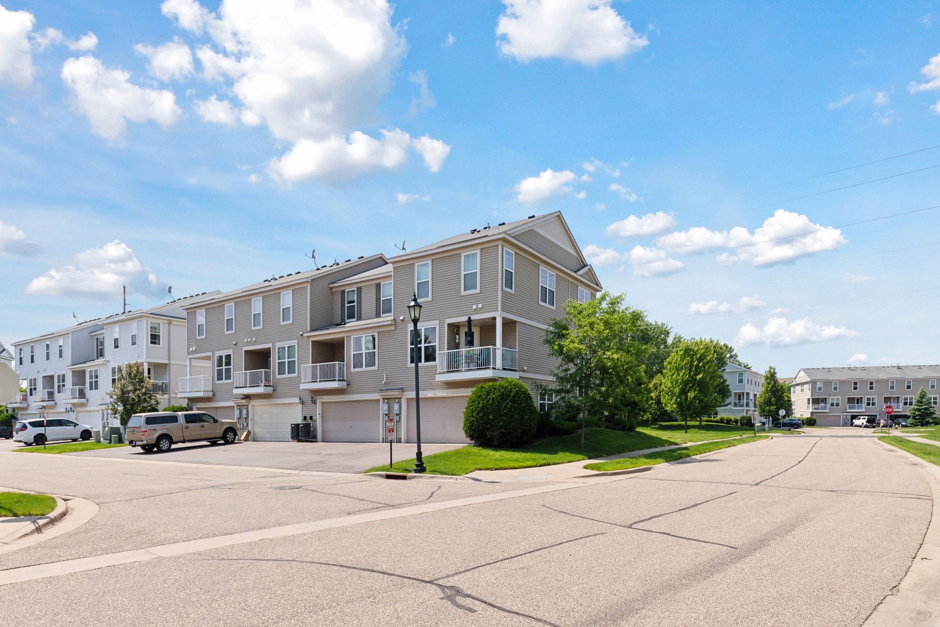 Building Photo - 15146 Fanning Dr N