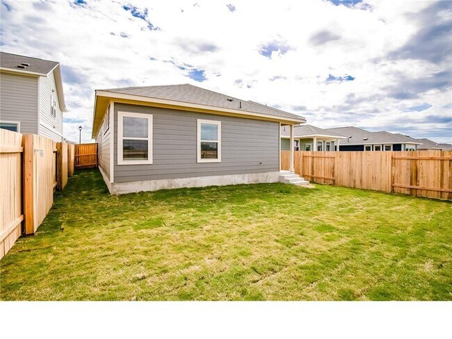Building Photo - 237 Unforgiven Ln