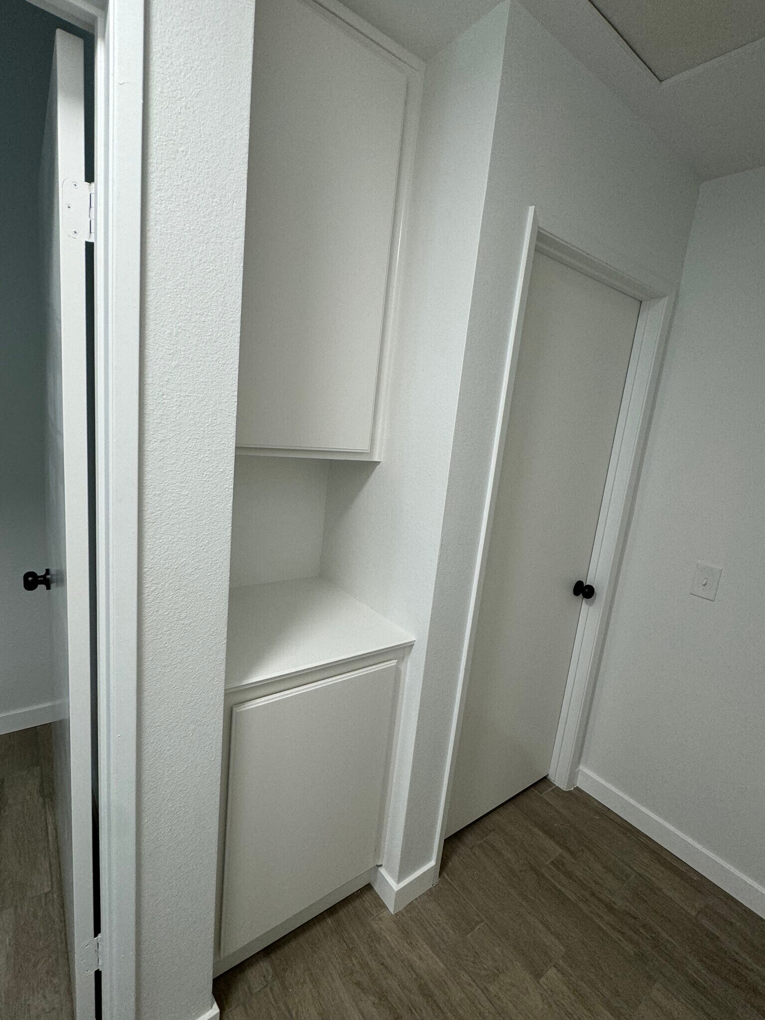 Building Photo - 366 Samsara Ct