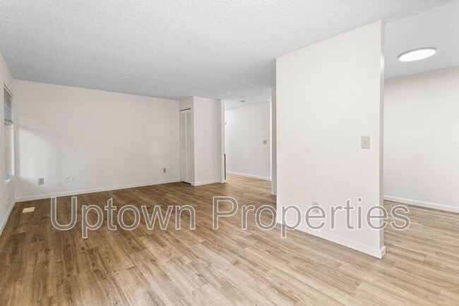 Building Photo - 19578 SW 68th Ave