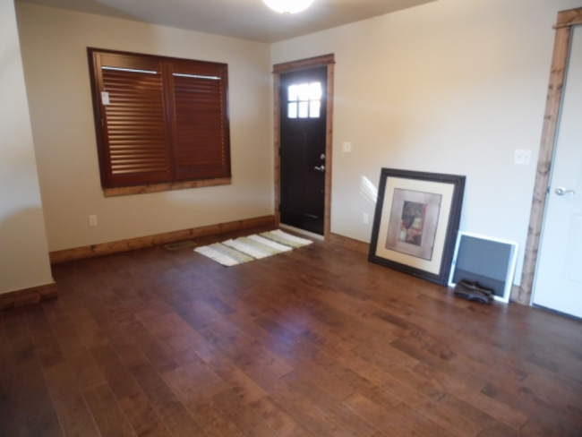 Building Photo - Four Bedroom Home in Northwest Bozeman - C...