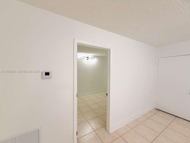 Building Photo - 8420 SW 133rd Avenue Rd