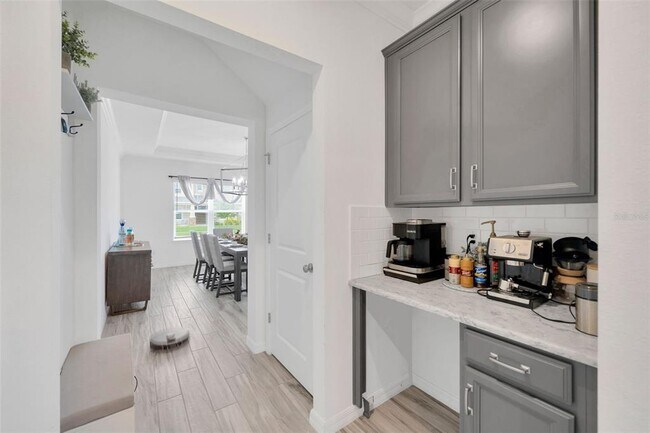 Building Photo - 7154 Bradbury Cir
