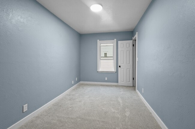 Building Photo - 4123 Packard Rd