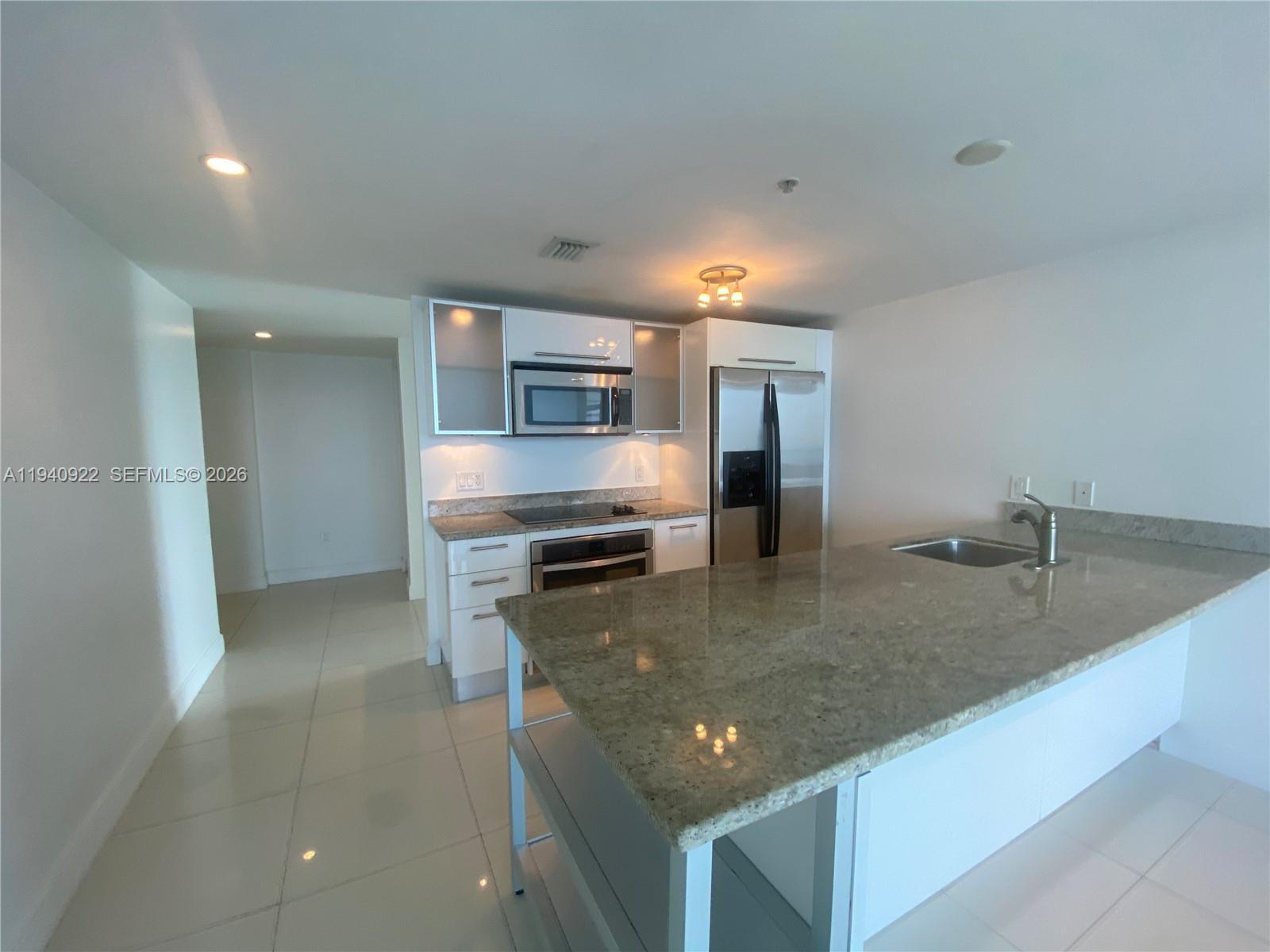 Building Photo - 185 SW 7th St