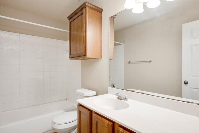Building Photo - 2509 Pearson Way