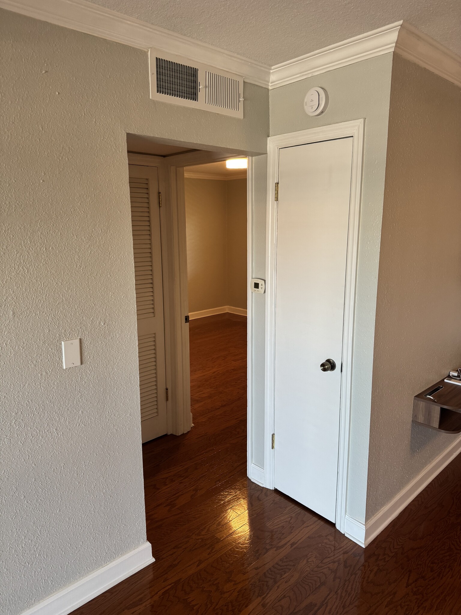 Building Photo - 3232 S Macdill Ave