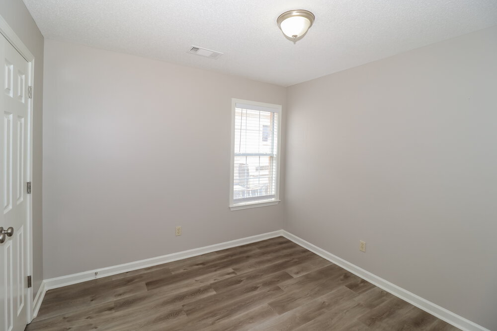 Building Photo - 8891 Hidden Springs Cove