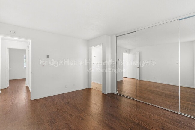 Building Photo - 5750 Friars Rd