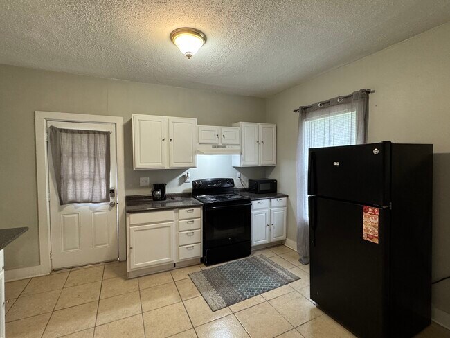 Building Photo - 310 S Riverfront St