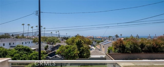 Building Photo - 711 N Paulina Ave