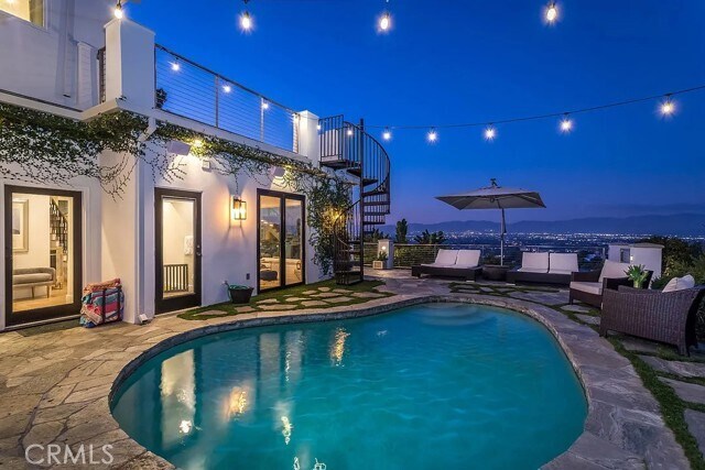 Building Photo - 3642 Alta Mesa Dr