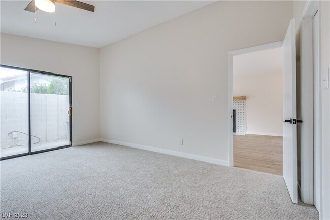 Building Photo - 8437 Lomack Ct