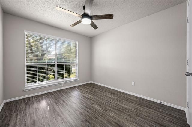 Building Photo - 549 Seminole Trail