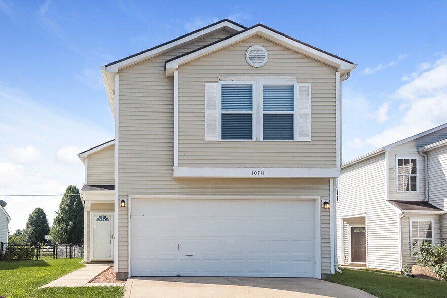 Primary Photo - 10711 Glenayr Dr