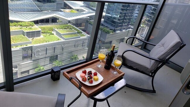 Building Photo - 55 SW 9th St