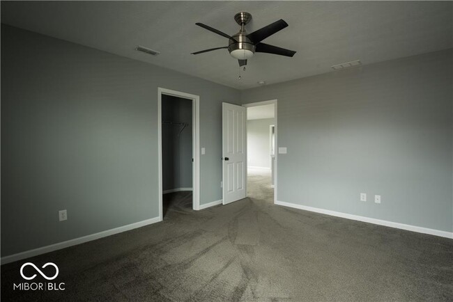 Building Photo - 15665 Eastpark Dr