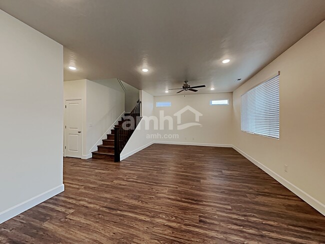 Building Photo - 2704 W 3340 S