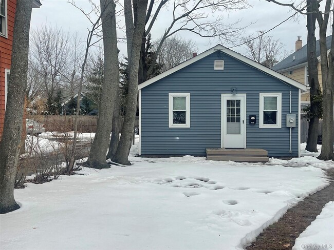 Building Photo - 62 E 2nd St